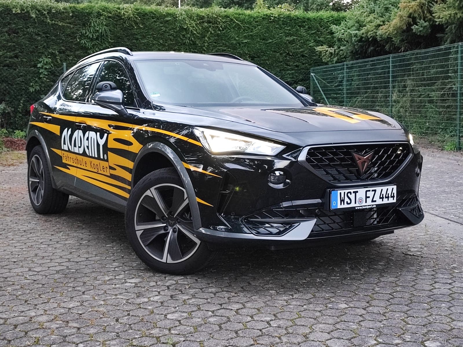 Cupra Formentor WST-FZ 444